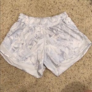 Lululemon Hotty Hot Short Long